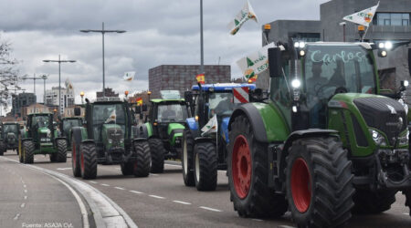 Tractorada 4 marzo 2022 en Valladolid prtestas ganaderos y agricultores
