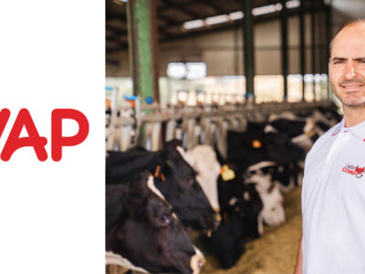 Ganadero de COVAP con vacas de leche