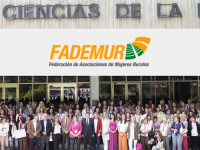 Foto de familia de la Federación de Mujeres Rurales FADEMUR