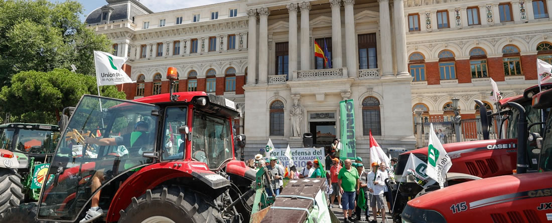 imagen de una tractorada de unión de uniones en madrid