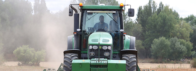 upa acuerdo con el ministerio de agricultura para 43 medidas