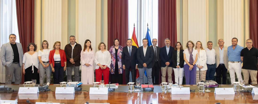 UPA, ante Planas: “Necesitamos una PAC fuerte y una Ley de Agricultura Familiar”