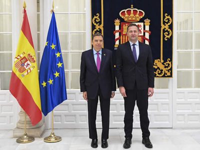 El ministro Planas aborda con el comisario Hansen la negociación en curso sobre la futura PAC