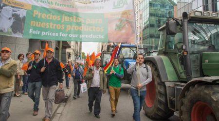 El campo español llevará su descontento a Bruselas en una gran protesta europea