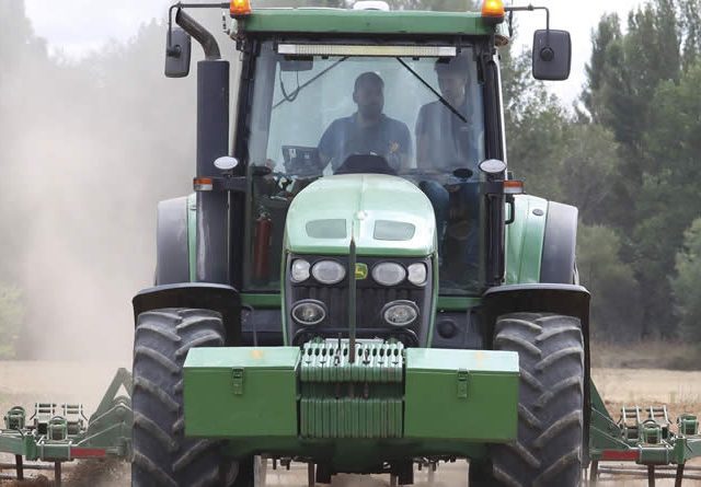 UPA: “El campo español sufre una especulación masiva y descontrolada”