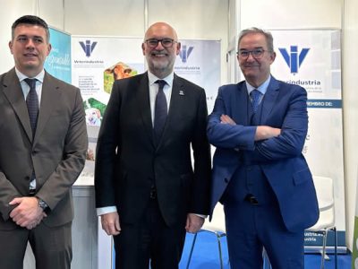 La participación de Veterindustria en Iberzoo-Propet refuerza su papel en el sector de animales de compañía