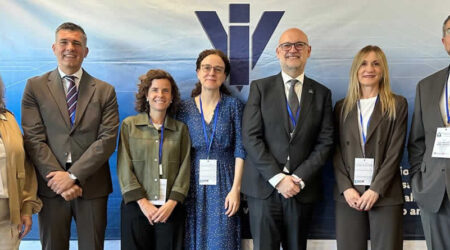 Veterindustria impulsa la calidad y la formación en medicamentos veterinarios