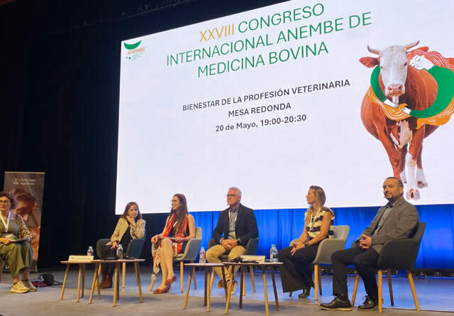 Boehringer Ingelheim promueve la reflexión sobre el bienestar emocional y la salud laboral de los veterinarios en el Congreso ANEMBE