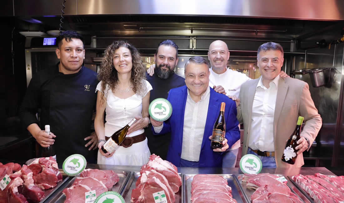 Málaga y Asturias sellan su alianza gastronómica en la presentación del III Festival Brasas del Narcea, que tendrá más Sabor a Málaga