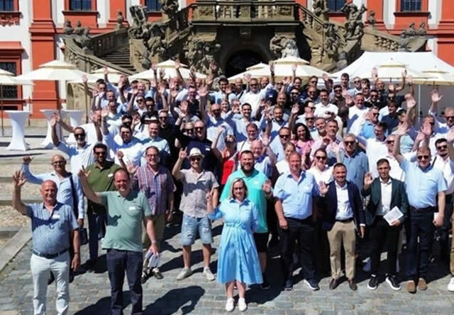 Crystalyx reúne en Praga a distribuidores de 22 países para compartir innovación y estrategias en nutrición animal