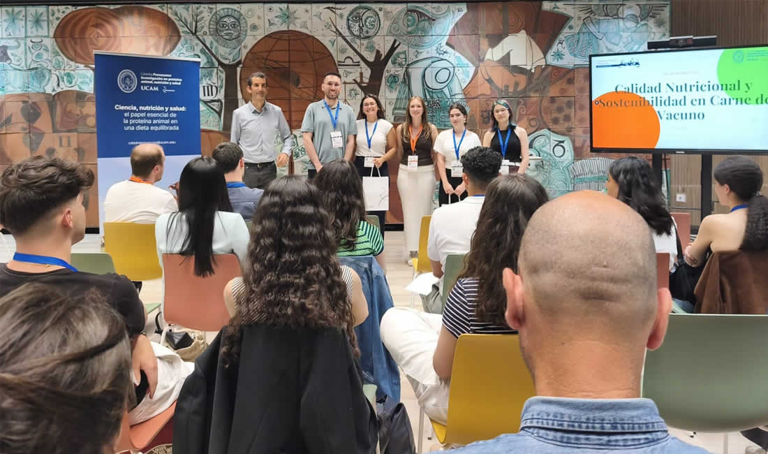 La Cátedra PROVACUNO-UCAM participa en el XIII Congreso Nacional de Ciencia y Tecnología de los Alimentos