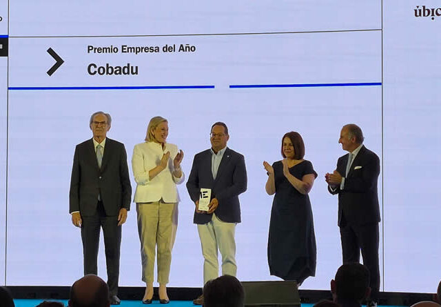 COBADU recibe el Premio Empresa del Año de Castilla y León